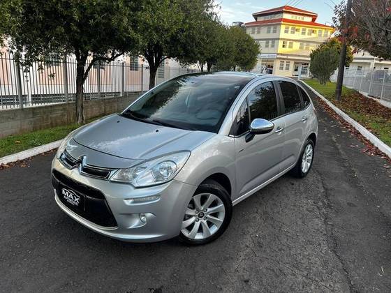 CITROËN C3 1.6 EXCLUSIVE 16V FLEX 4P AUTOMÁTICO CITROËN C3 1.6 EXCLUSIVE 16V FLEX 4P AUTOMÁTICO
